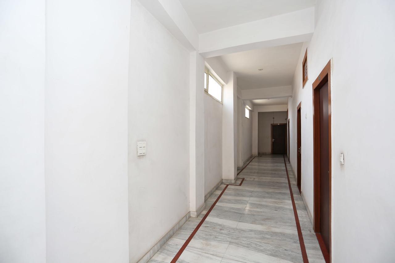 Hotel Chandra Palace